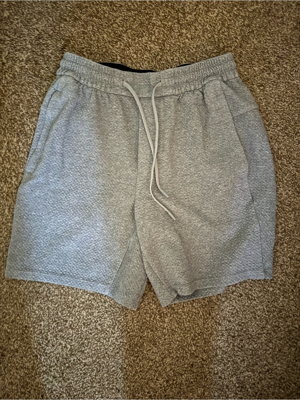 Lululemon at ease mens shorts